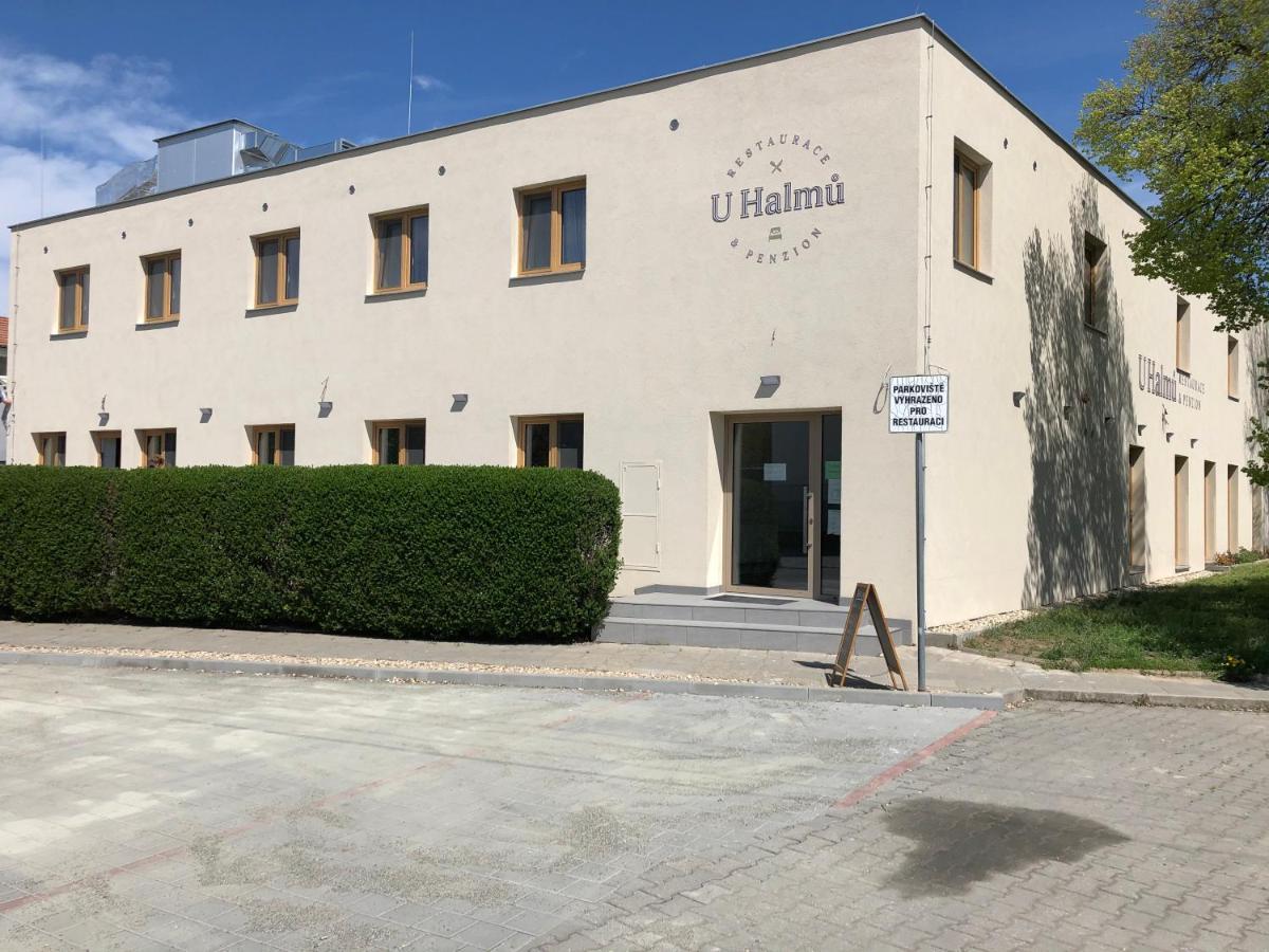 Penzion U Halmu Hustopeče Kültér fotó